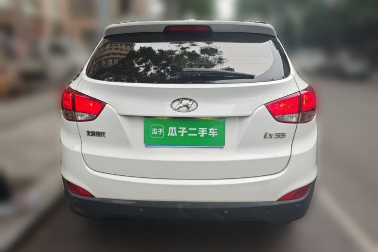 Used Hyundai ix35 2015 2.0L Automatic 2WD Comfort Edition China IV Standard Rear