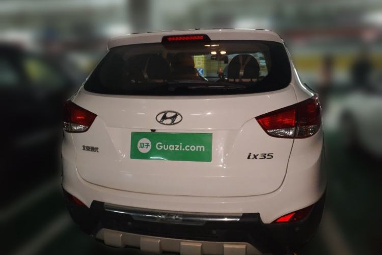 Used Hyundai ix35 2015 2.0L Automatic 2WD Comfort Edition China IV Standard Rear