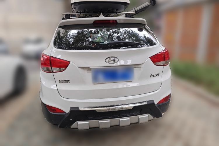 Used Hyundai ix35 2015 2.0L Automatic 2WD Comfort Edition China IV Standard Rear