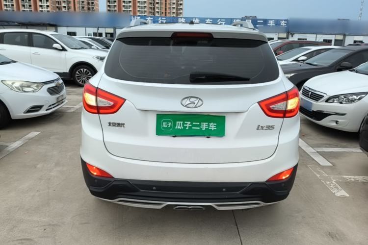 Used Hyundai ix35 2015 2.0L Automatic 2WD Smart Version China V Standard Rear