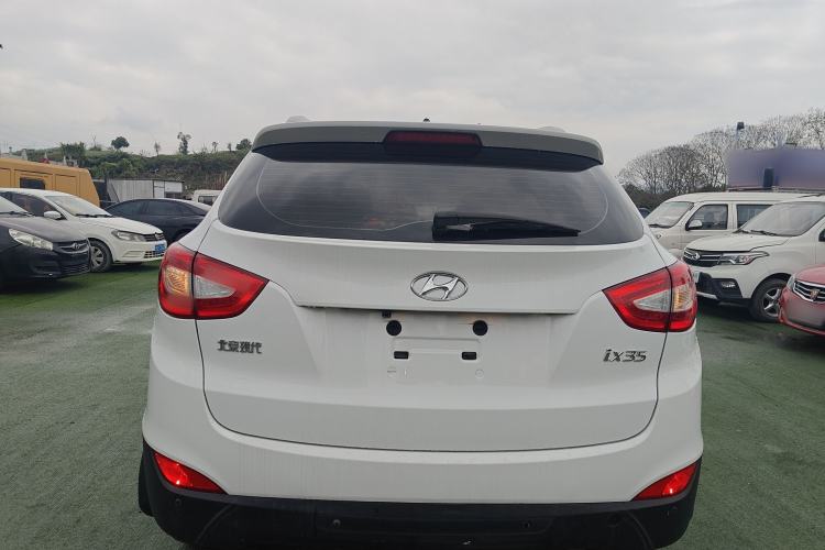 Used Hyundai ix35 2015 2.0L Automatic 2WD Smart Type China IV Rear