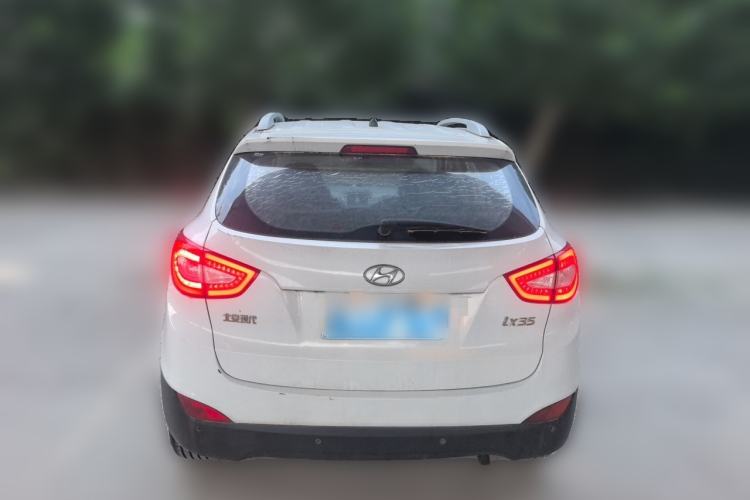 Used Hyundai ix35 2015 2.0L Automatic 2WD Smart Version China V Standard Rear