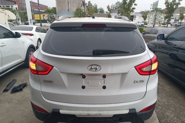 Used Hyundai ix35 2015 2.0L Automatic 2WD Smart Version China V Standard Rear