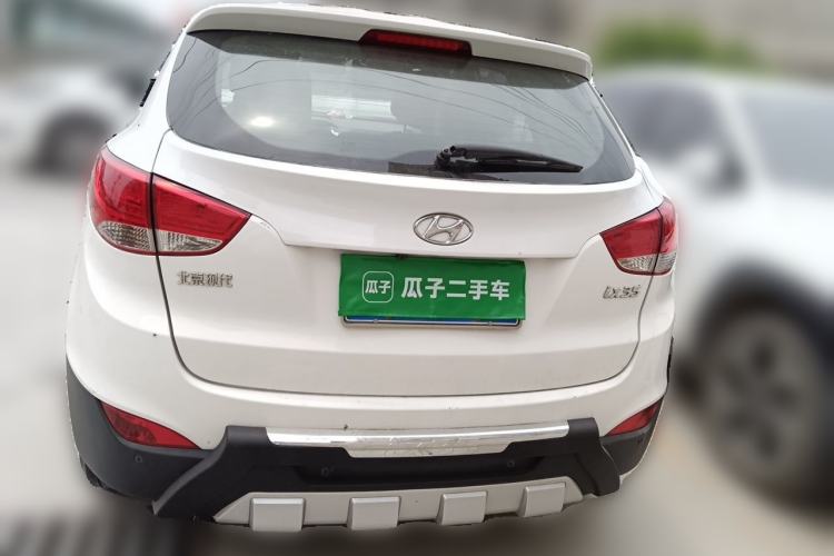 Used Hyundai ix35 2015 2.0L Automatic 2WD Comfort Edition China IV Standard Rear