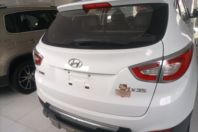 Used Hyundai ix35 2015 2.0L Automatic 2WD Smart Type China IV Rear