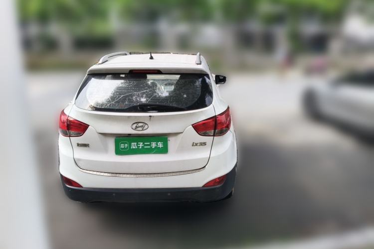 Used Hyundai ix35 2015 2.0L Automatic 2WD Comfort Edition China IV Standard Rear