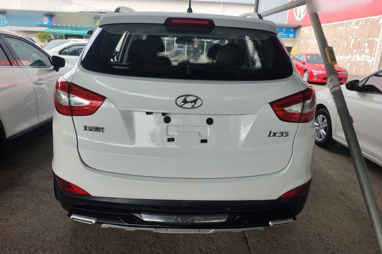 Used Hyundai ix35 2015 2.0L Automatic 2WD Smart Type China IV Rear