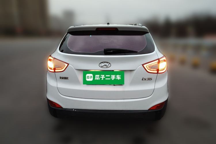 Used Hyundai ix35 2015 2.0L Automatic 2WD Smart Version China V Standard Rear