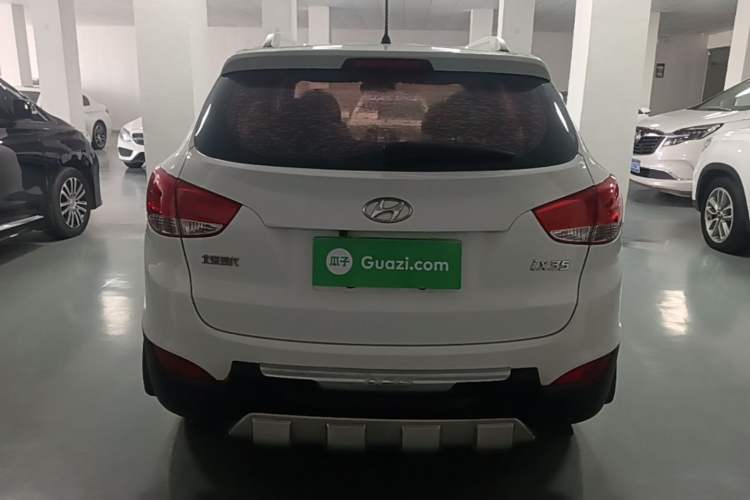 Used Hyundai ix35 2015 2.0L Automatic 2WD Comfort Edition China V Standard Rear
