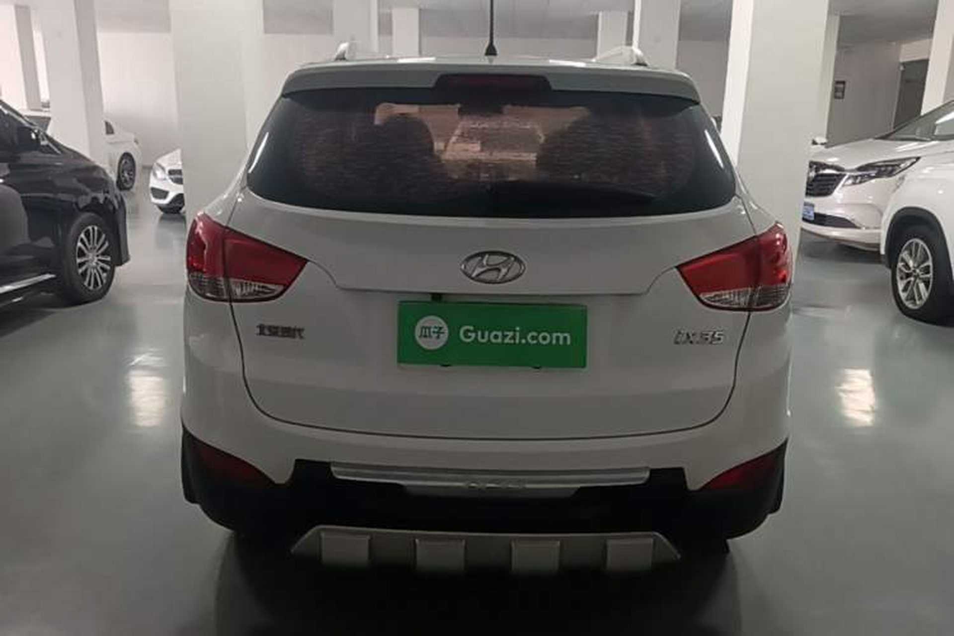 Used Hyundai ix35 2015 2.0L Automatic 2WD Comfort Edition China V Standard Rear