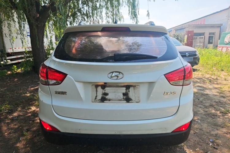 Used Hyundai ix35 2015 2.0L Automatic 2WD Comfort Edition China V Standard Rear