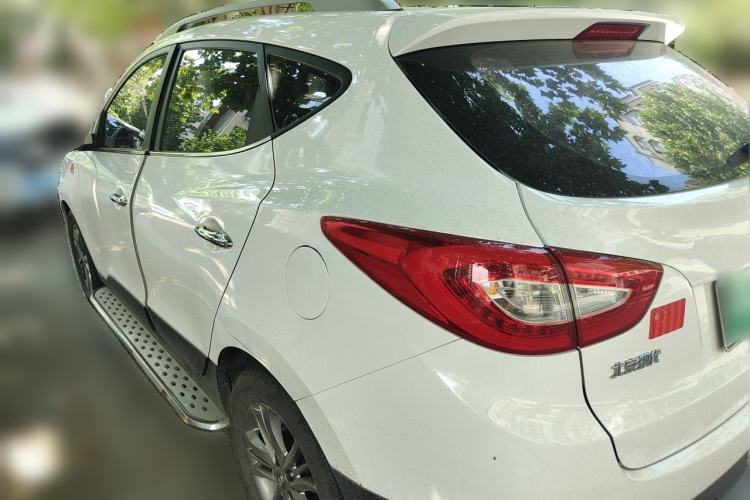 Used Hyundai ix35 2015 2.0L Automatic 2WD Smart Type China IV Rear Left 45 Deg