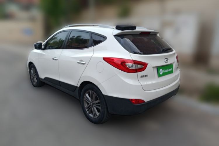 Used Hyundai ix35 2015 2.0L Automatic 2WD Smart Version China V Standard Rear Left 45 Deg