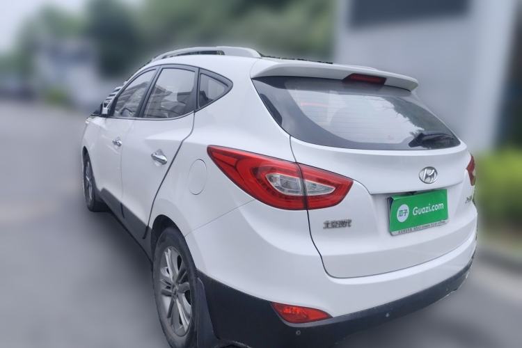 Used Hyundai ix35 2015 2.0L Automatic 2WD Smart Type China IV Rear Left 45 Deg