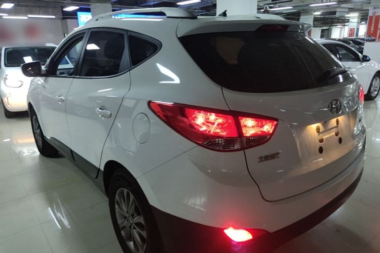 Used Hyundai ix35 2015 2.0L Automatic 2WD Comfort Edition China V Standard Rear Left 45 Deg