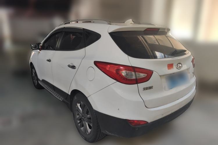 Used Hyundai ix35 2015 2.0L Automatic 2WD Smart Type China IV Rear Left 45 Deg