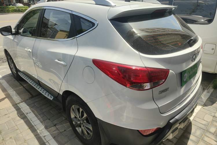 Used Hyundai ix35 2015 2.0L Manual Two-Wheel Drive Comfort Version China V Standard Rear Left 45 Deg