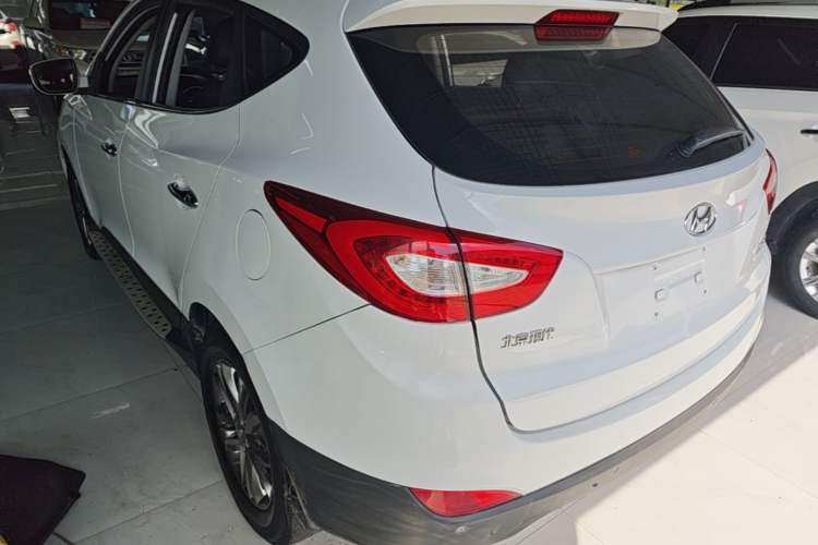 Used Hyundai ix35 2015 2.0L Automatic 2WD Smart Type China IV Rear Left 45 Deg