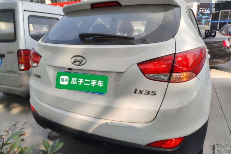 Used Hyundai ix35 2015 2.0L Automatic 2WD Comfort Edition China IV Standard Rear