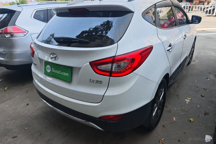 Used Hyundai ix35 2015 2.0L Automatic 2WD Smart Version China V Standard Rear Right 45 Deg
