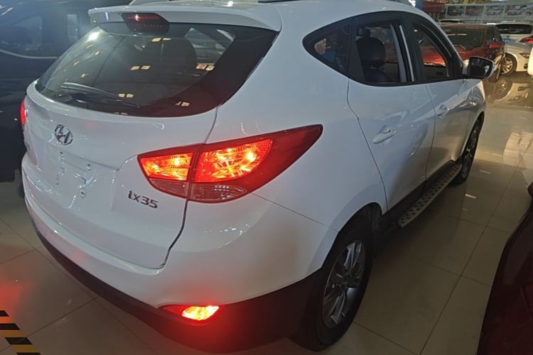 Used Hyundai ix35 2015 2.0L Automatic 2WD Comfort Edition China V Standard Rear Right 45 Deg