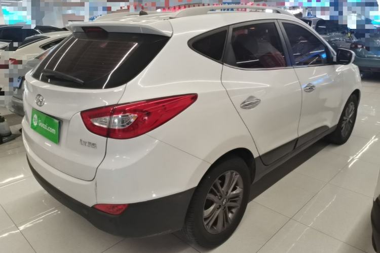Used Hyundai ix35 2015 2.0L Automatic 2WD Smart Version China V Standard Rear Right 45 Deg