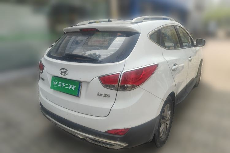 Used Hyundai ix35 2015 2.0L Automatic 2WD Comfort Edition China IV Standard Rear Right 45 Deg