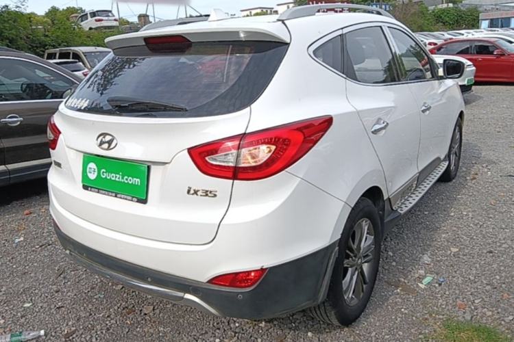 Used Hyundai ix35 2015 2.0L Automatic 2WD Smart Type China IV Rear Right 45 Deg