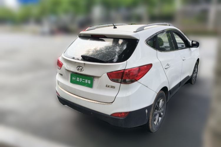 Used Hyundai ix35 2015 2.0L Automatic 2WD Comfort Edition China IV Standard Rear Right 45 Deg