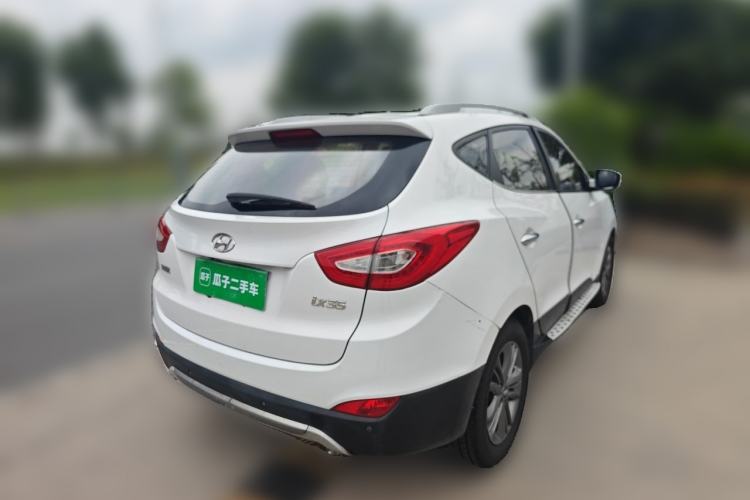 Used Hyundai ix35 2015 2.0L Automatic 2WD Smart Version China V Standard Rear Right 45 Deg