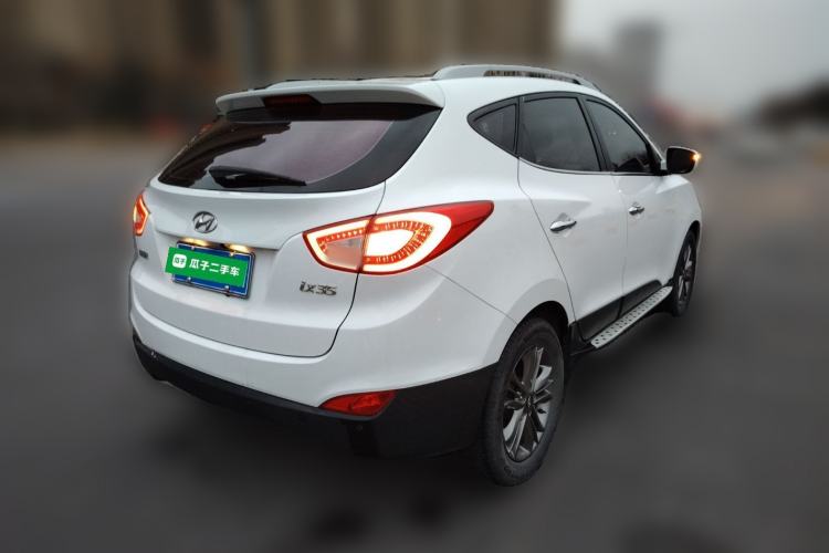 Used Hyundai ix35 2015 2.0L Automatic 2WD Smart Version China V Standard Rear Right 45 Deg