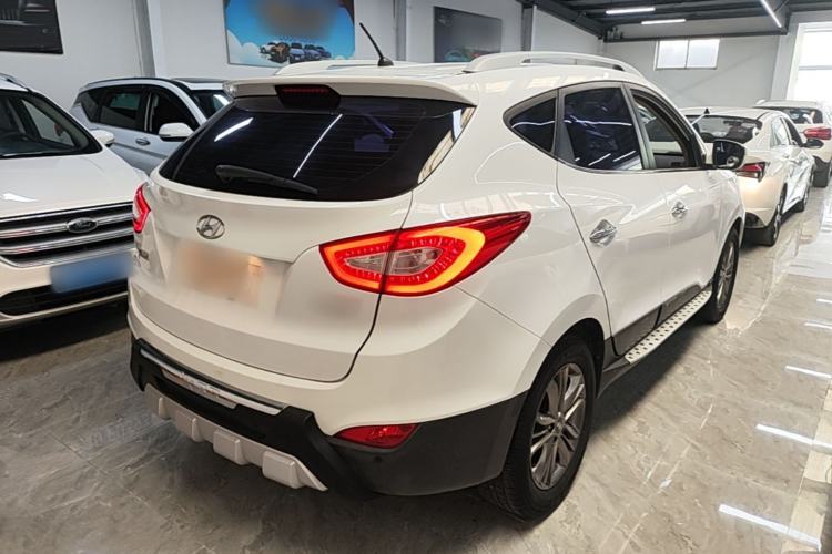 Used Hyundai ix35 2015 2.0L Automatic 2WD Smart Type China IV Rear Right 45 Deg