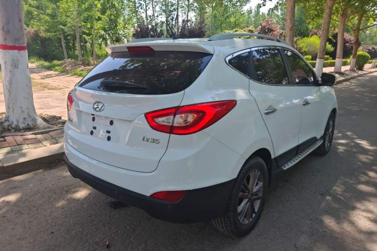Used Hyundai ix35 2015 2.0L Automatic 2WD Smart Version China V Standard Rear Right 45 Deg