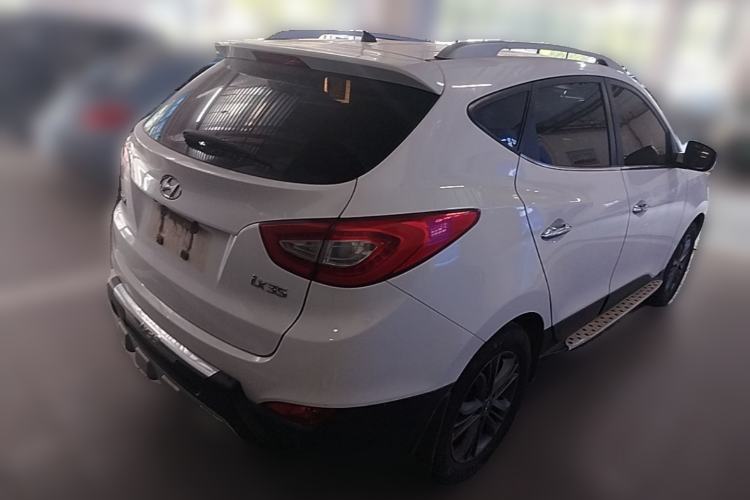Used Hyundai ix35 2015 2.0L Automatic 2WD Smart Type China IV Rear Right 45 Deg