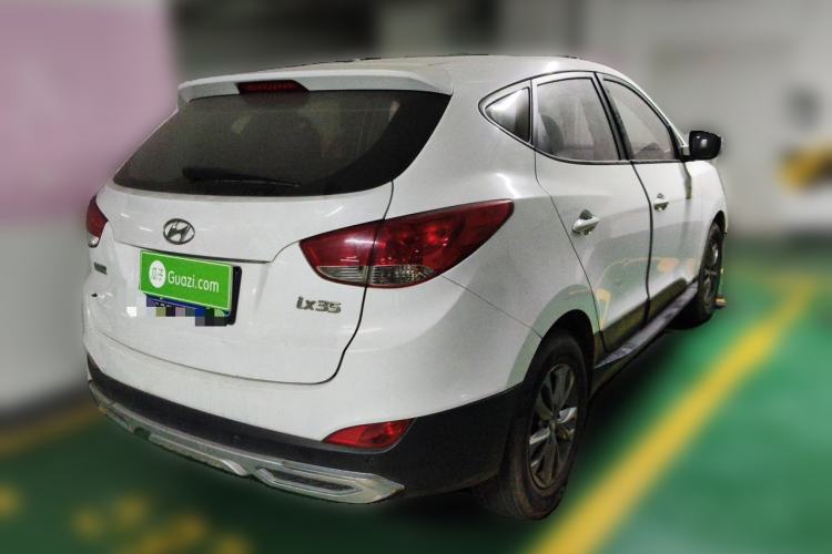 Used Hyundai ix35 2015 2.0L Automatic 2WD Comfort Edition China IV Standard Rear Right 45 Deg