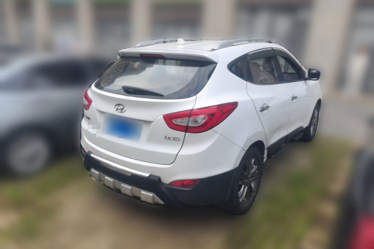 Used Hyundai ix35 2015 2.0L Automatic 2WD Smart Version China V Standard Rear Right 45 Deg