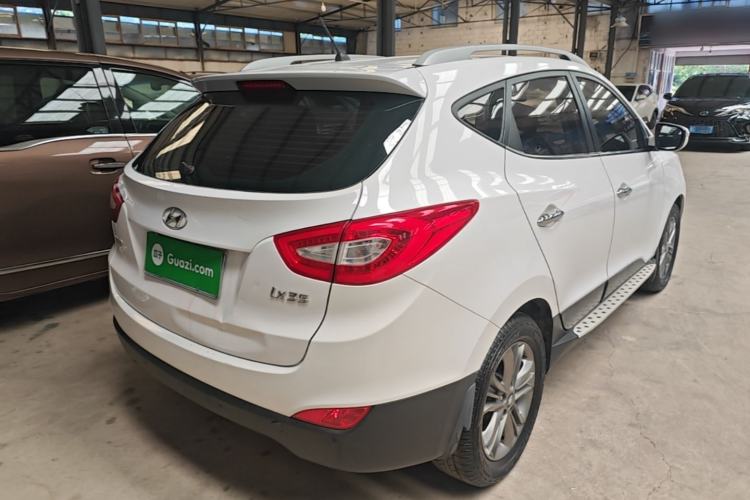 Used Hyundai ix35 2015 2.0L Automatic 2WD Smart Type China IV Rear Right 45 Deg