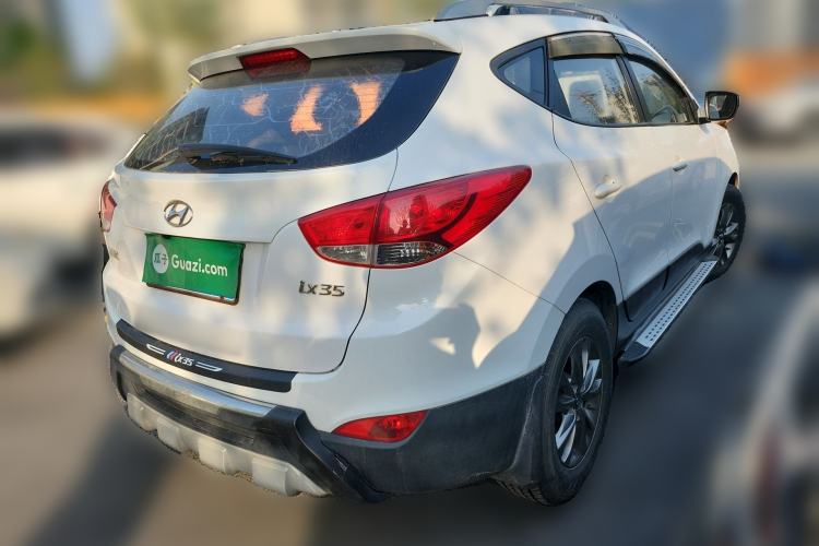 Used Hyundai ix35 2015 2.0L Manual Two-Wheel Drive Comfort Version China IV Standard Rear Right 45 Deg