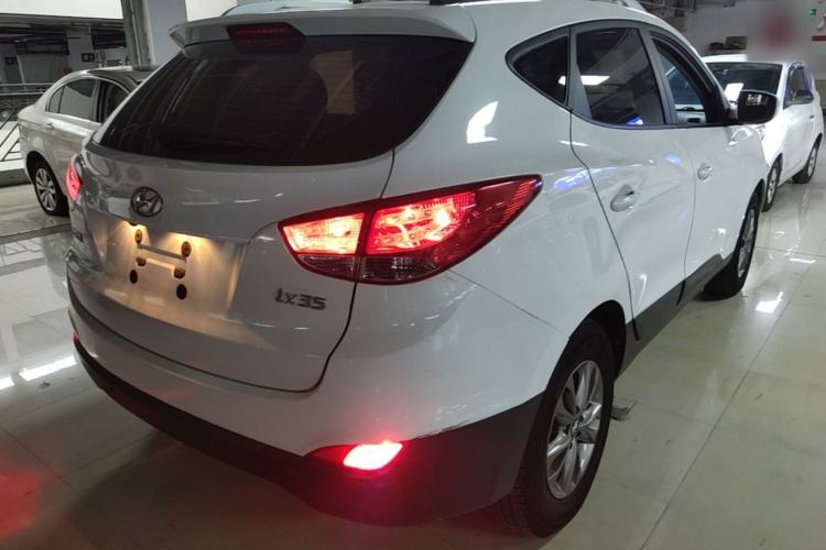 Used Hyundai ix35 2015 2.0L Automatic 2WD Comfort Edition China V Standard Rear Right 45 Deg