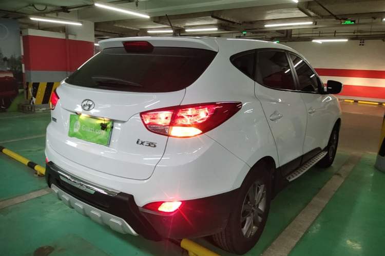 Used Hyundai ix35 2015 2.0L Automatic 2WD Comfort Edition China V Standard Rear Right 45 Deg