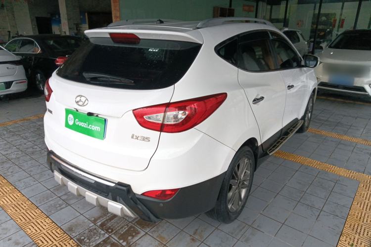 Used Hyundai ix35 2015 2.0L Automatic 2WD Smart Version China V Standard Rear Right 45 Deg