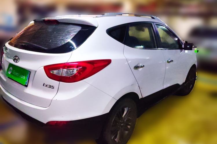 Used Hyundai ix35 2015 2.0L Automatic 2WD Smart Version China V Standard Rear Right 45 Deg