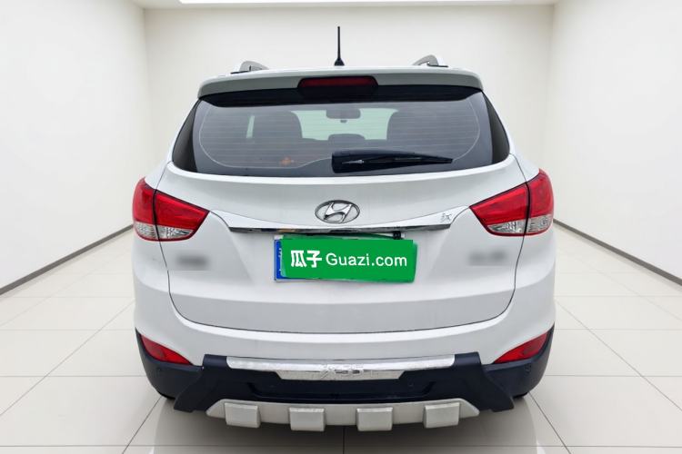 Used Hyundai ix35 2015 2.0L Automatic 2WD Comfort Edition China IV Standard Rear