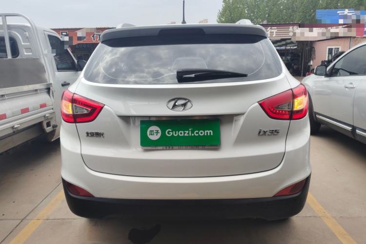 Used Hyundai ix35 2015 2.0L Automatic 2WD Smart Version China V Standard Rear