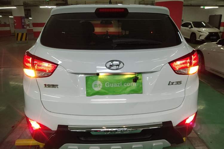 Used Hyundai ix35 2015 2.0L Automatic 2WD Comfort Edition China V Standard Rear