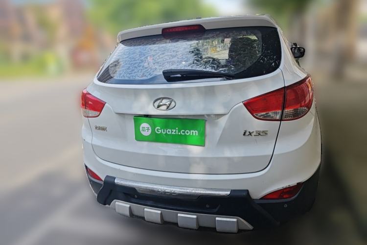 Used Hyundai ix35 2015 2.0L Automatic 2WD Comfort Edition China IV Standard Rear