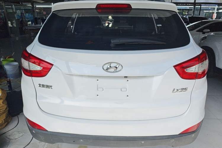 Used Hyundai ix35 2015 2.0L Automatic 2WD Smart Type China IV Rear