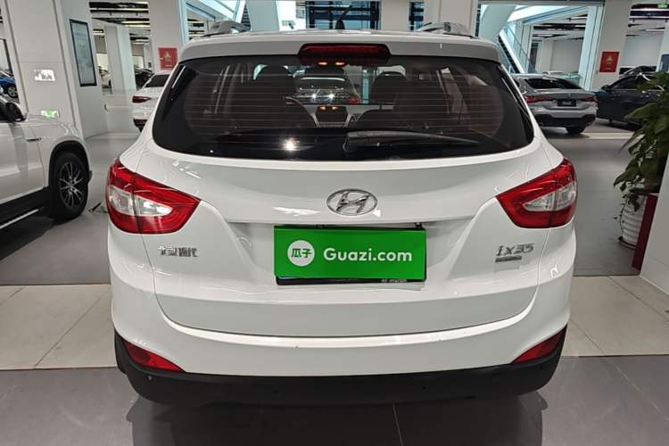 Used Hyundai ix35 2015 2.0L Automatic 2WD Smart Version China V Standard Rear