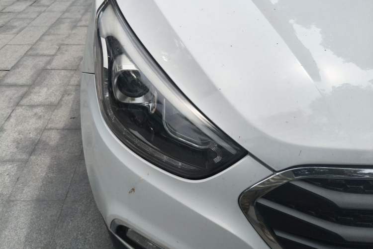Used Hyundai ix35 2015 2.0L Automatic 2WD Comfort Edition China V Standard Right Front Headlight