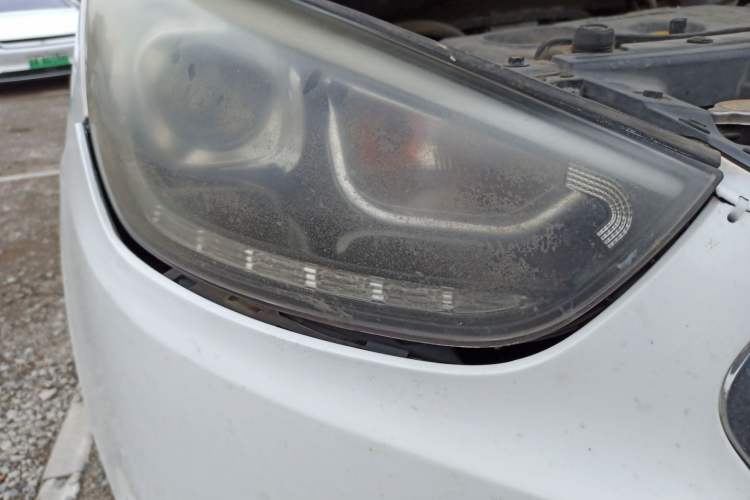 Used Hyundai ix35 2015 2.0L Automatic 2WD Comfort Edition China V Standard Right Front Headlight